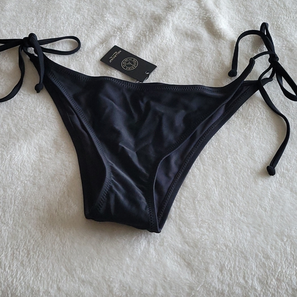 Relleciga string bikini bottom NWT